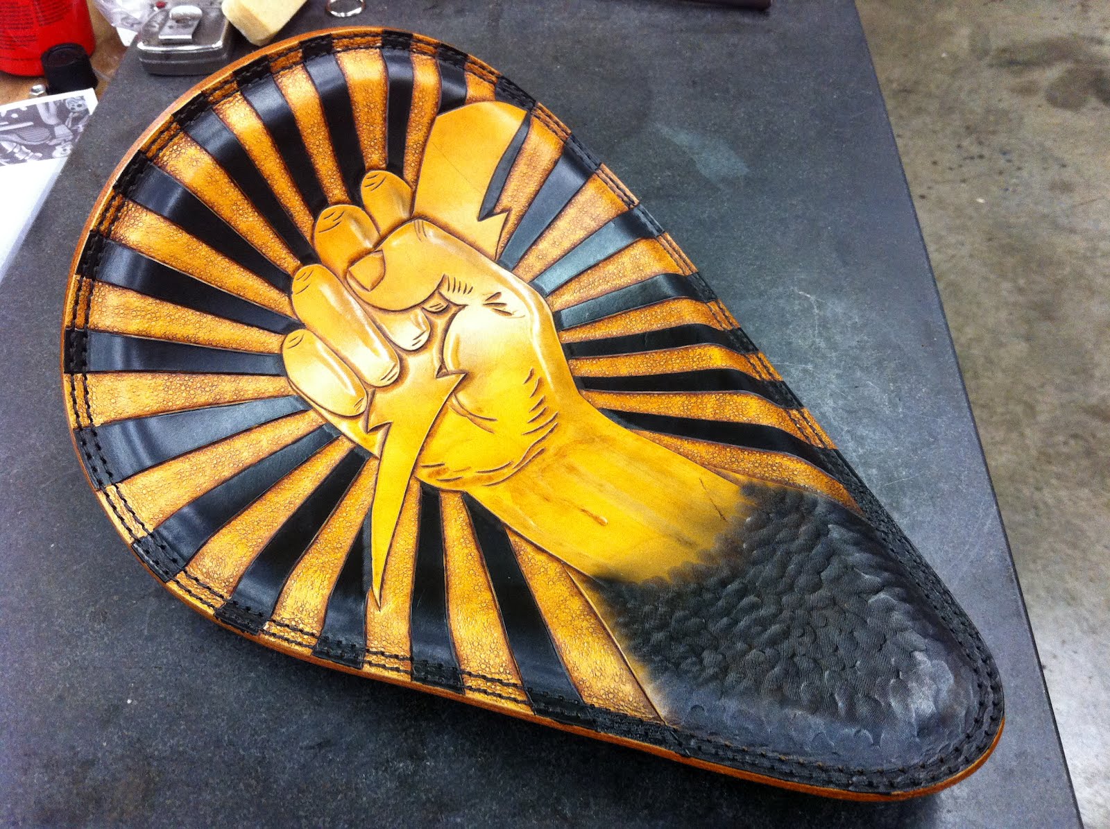 Anvil Customs: NEW Anvil Customs WEBSITE coming VERY soon! More wallets, chopper seats, leather ...