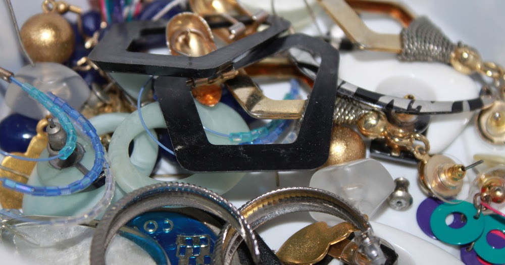 Reflections of katlupe Start Selling Your Clutter On eBay