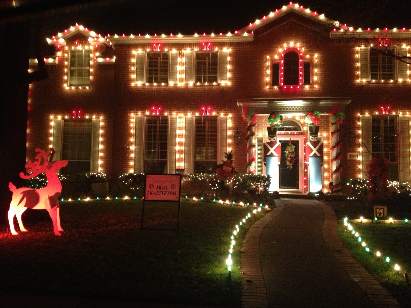 Everything's an Event Christmas Wedding and Lights at Deerfield in Plano