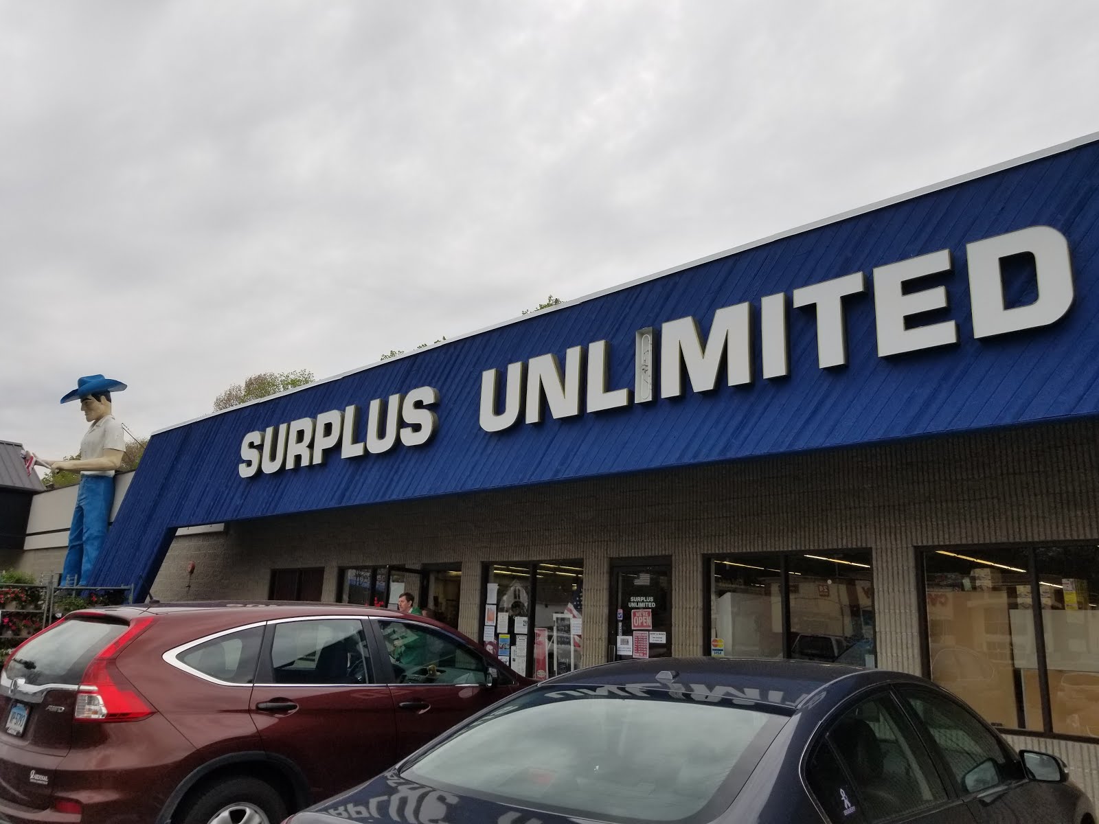 Surplus Unlimited Norwich, CT [AMES CART SIGHTING] Brands "R" Us