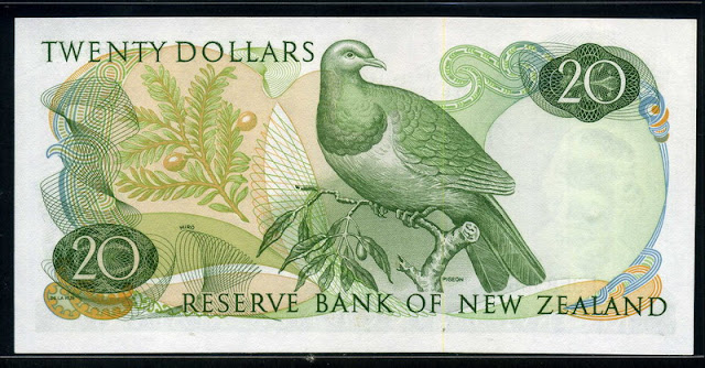 New Zealand currency 20 Dollars