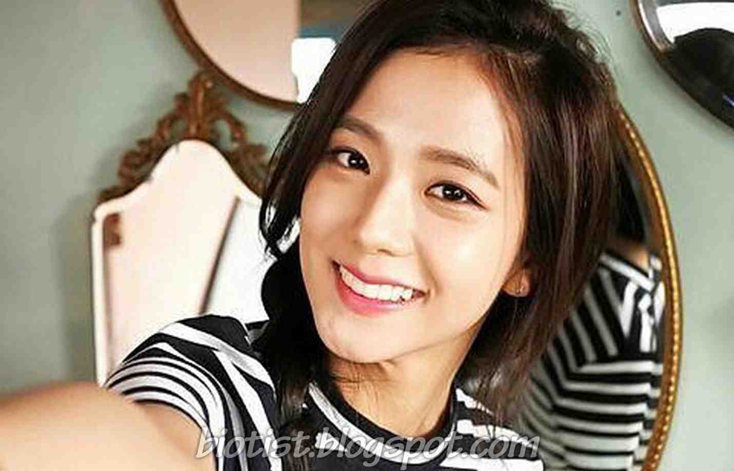 Jisoo (BLACKPINK)