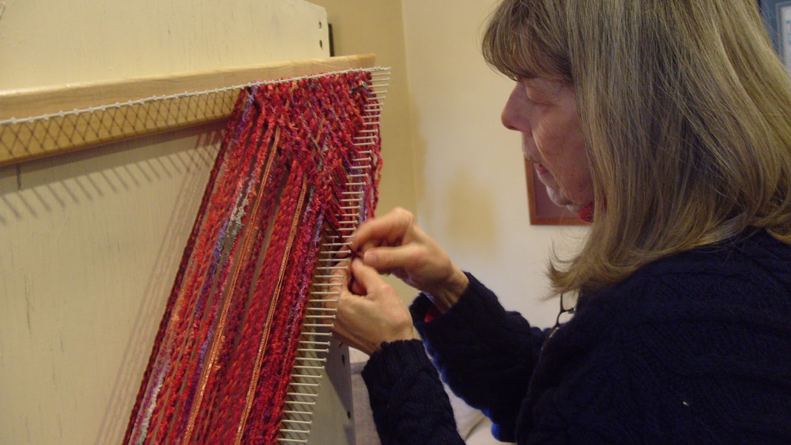 Barefootweaver Another Triangle Weaving Class!