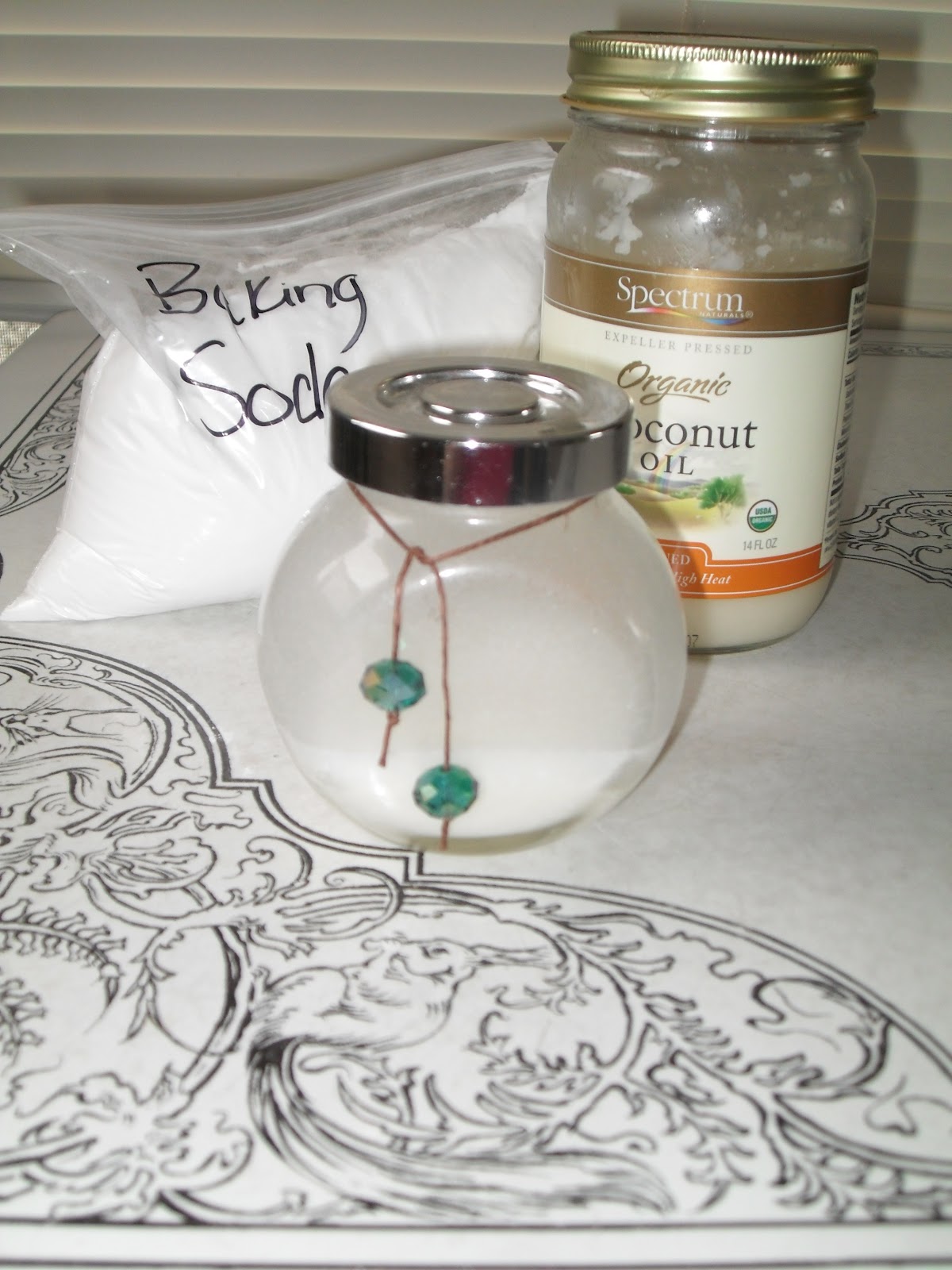 Bliss and Life: DIY Toothpaste