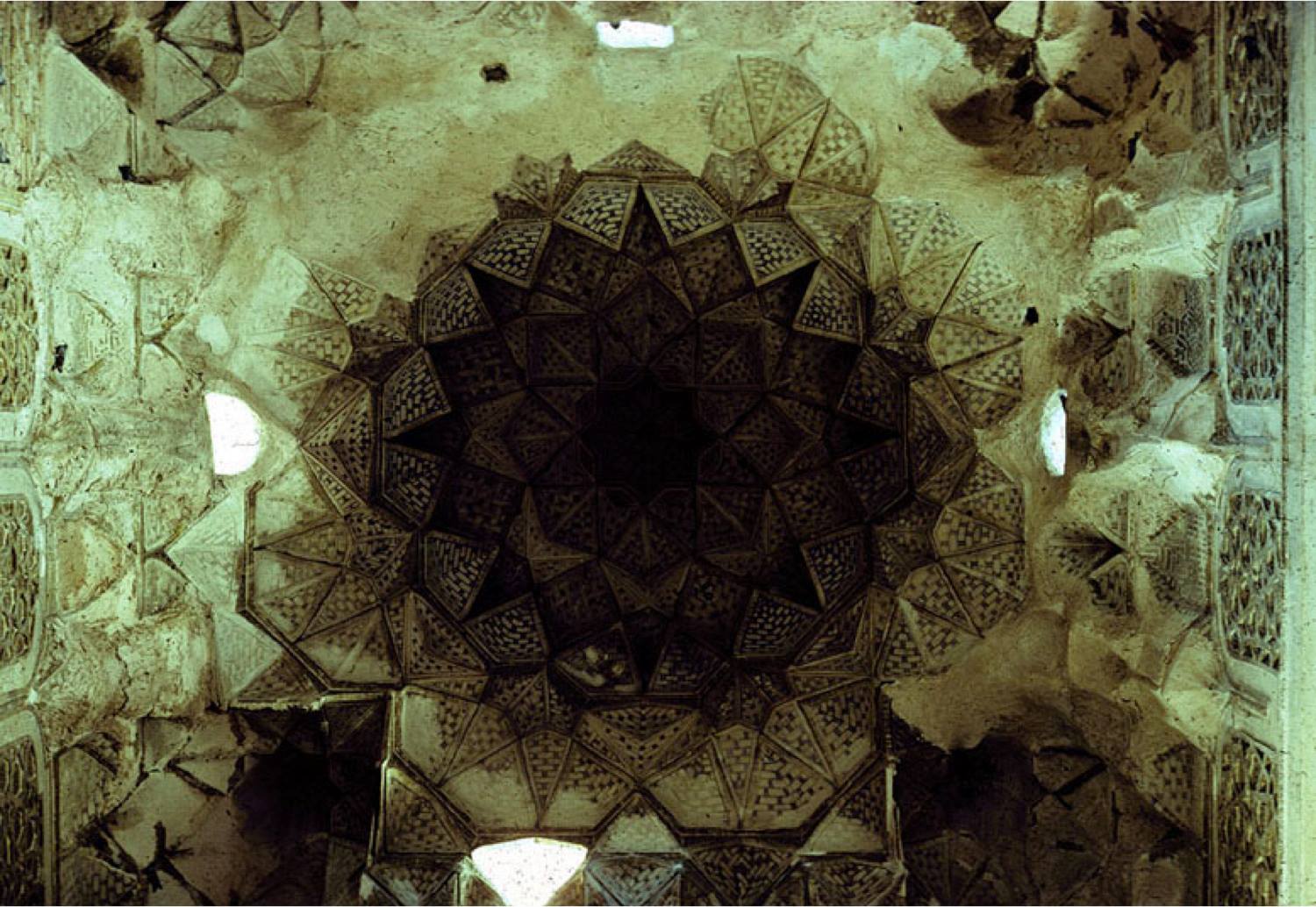 ISLAMIC ARCHITECTURE Muqarnas