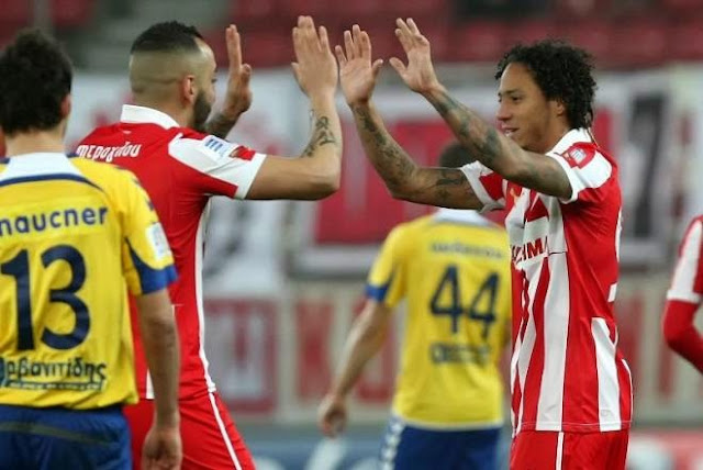 Κοντονή, κοίτα τι μαγειρεύουν