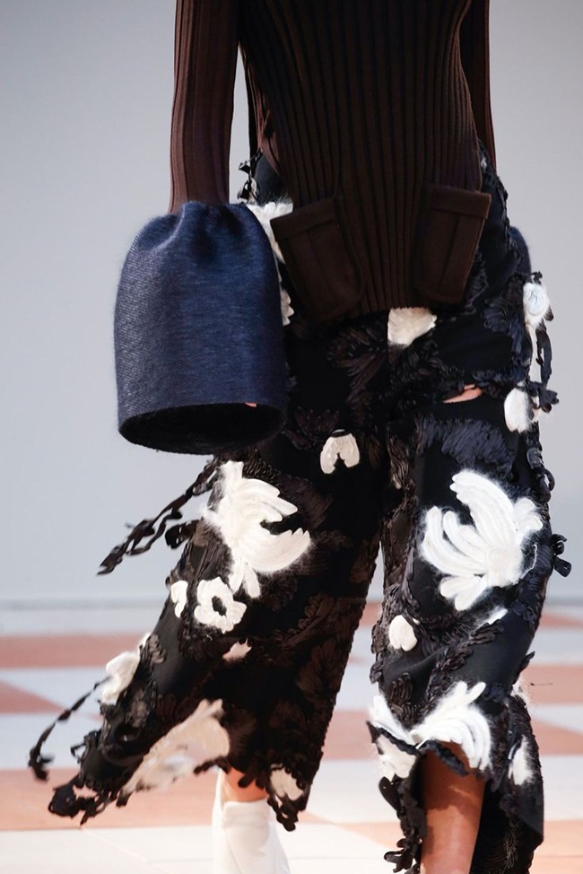 Céline 2015 A/W RTW, Frederikke Sofie Falbe-Hansen -2 Céline 2015 AW Wide-Leg Trousers With Broken Floral Appliqués on Runway