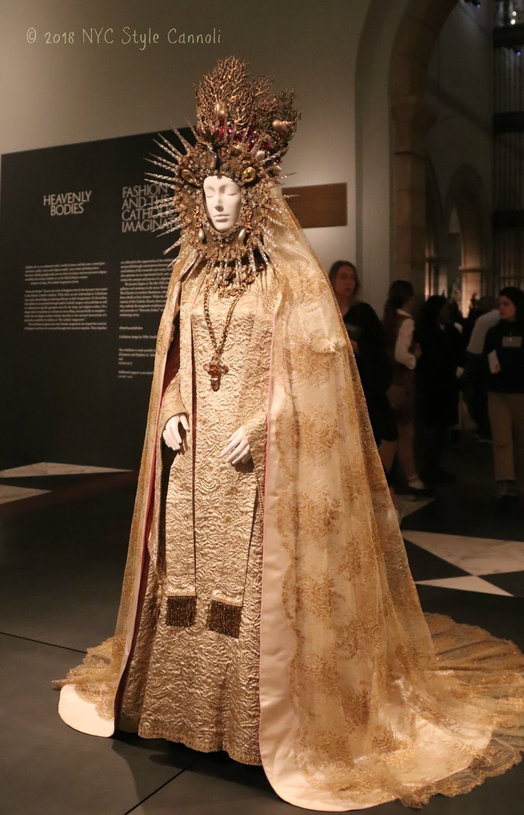 Heavenly Bodies Part 1 | NYC, Style & a little Cannoli