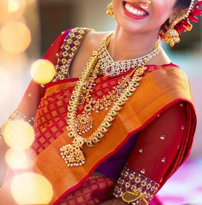 Bride in Kundan Set Mango Haar - Jewellery Designs