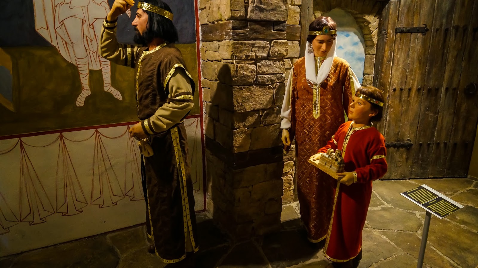 БУДАЛА ТУРИСТ: Музей на восъчните фигури - Велико Търново