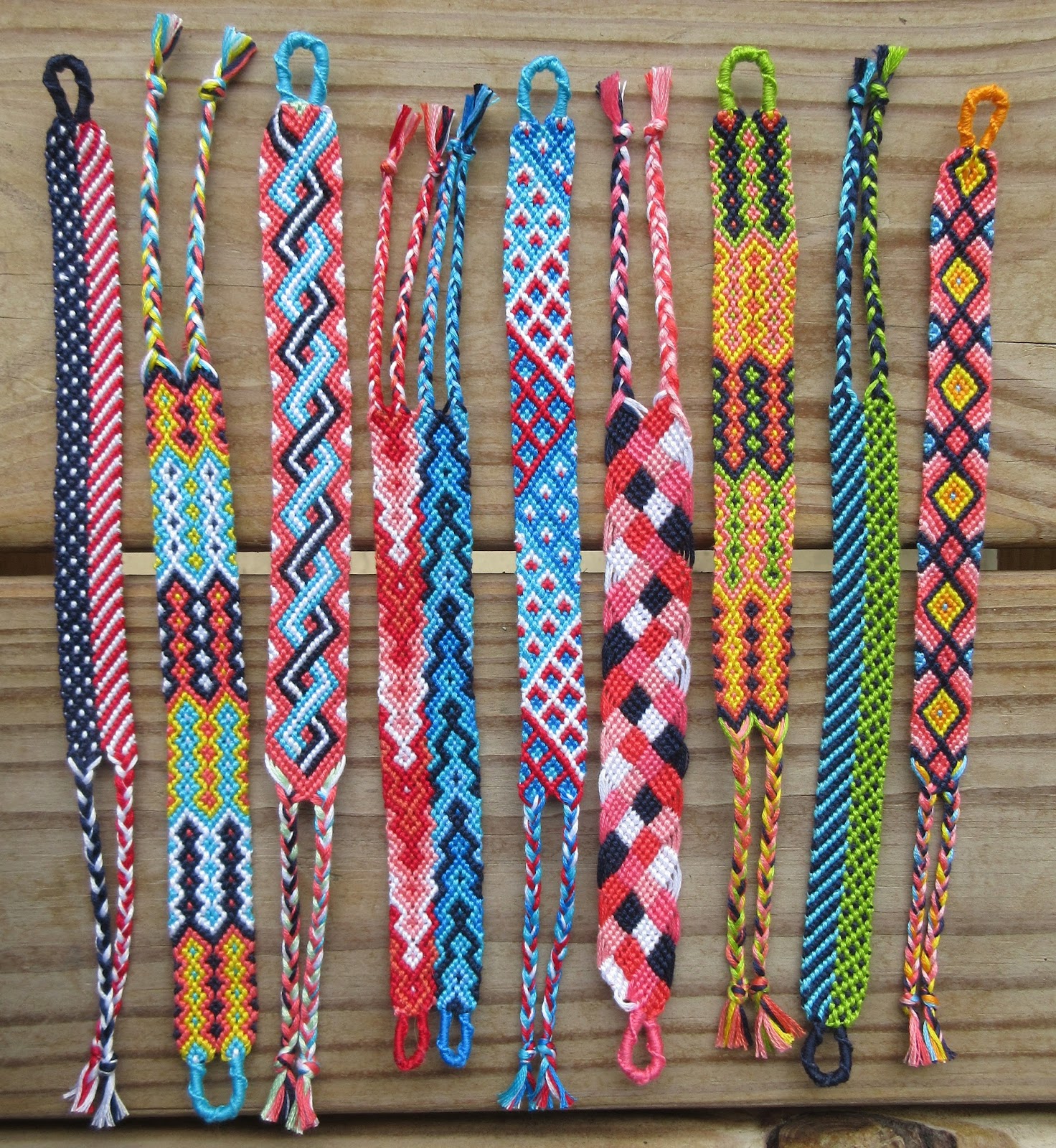 String Bracelet Patterns Easy | Ville du Muy