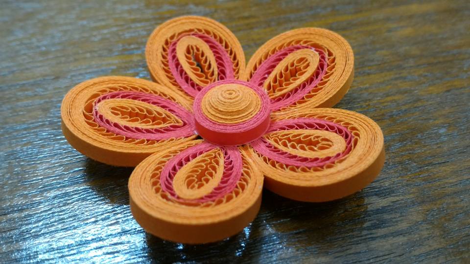 AZLINA ABDUL Three layers tiny loops quilling flower tutorial