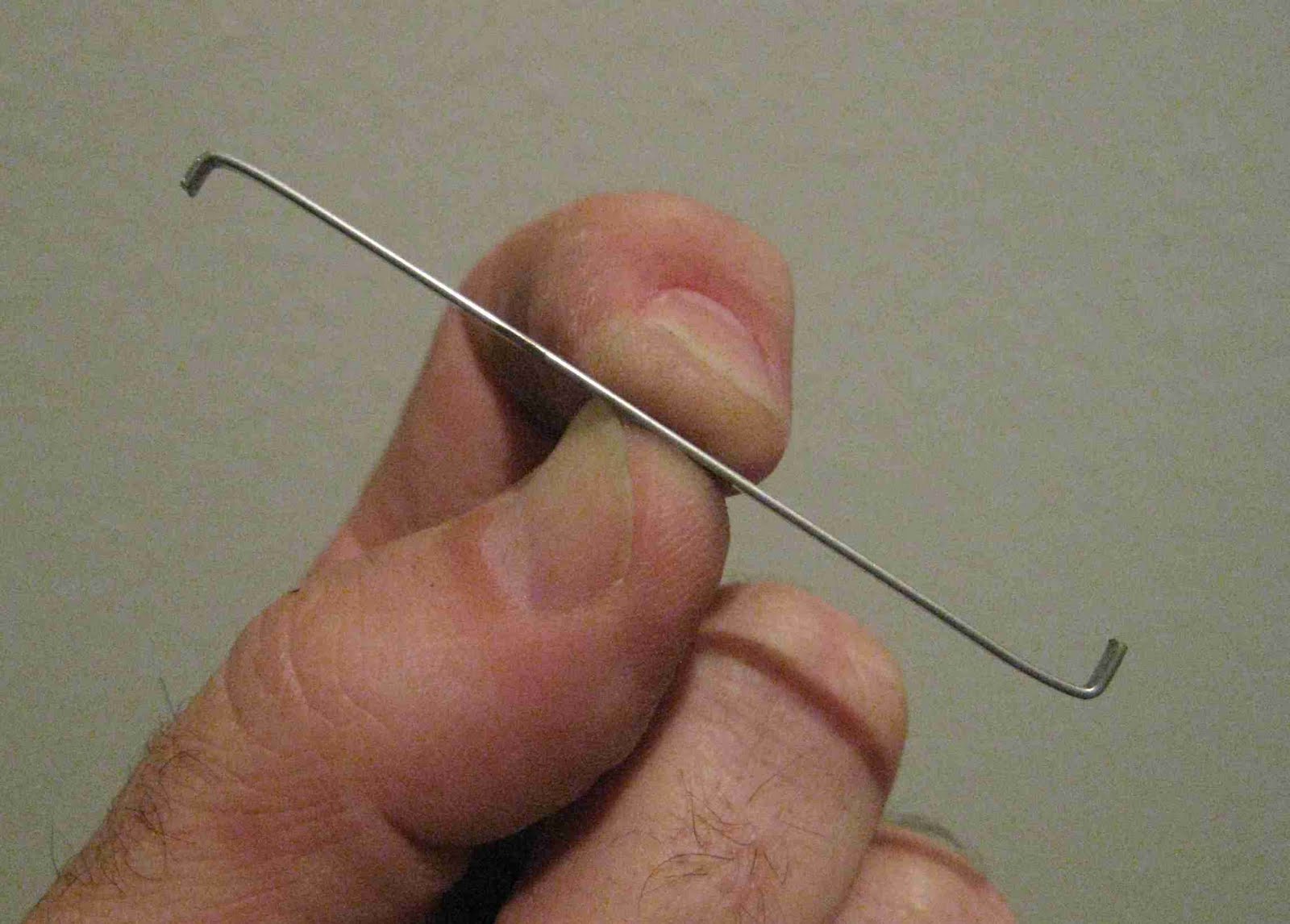 Model Rocket Building Engine Hook Idea from Greg Poehlein