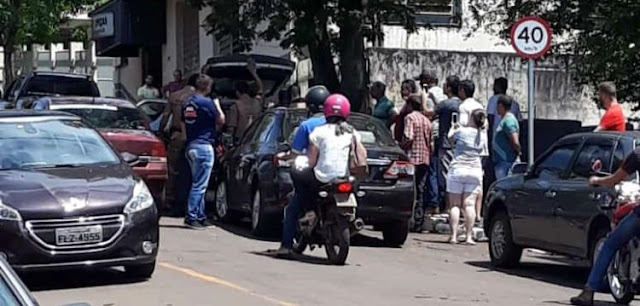 Barbosa Ferraz: PM prende dois durante tentativa de assalto em agência dos Correios