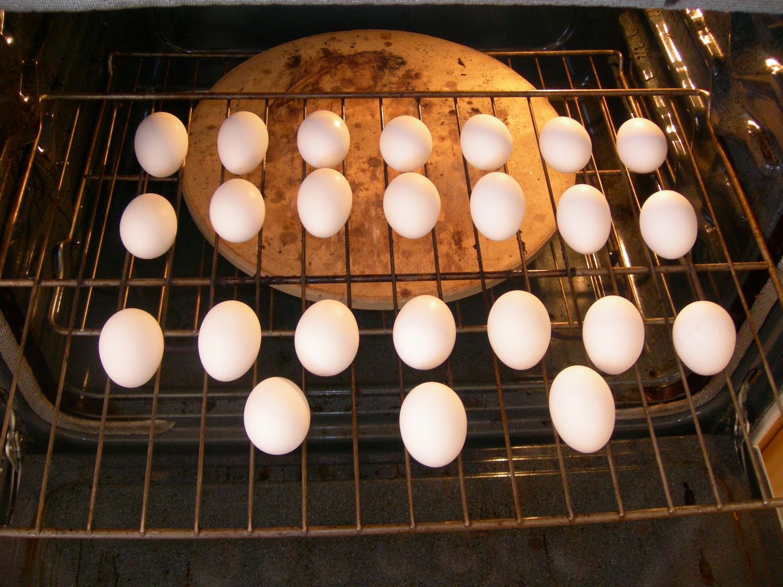 Genius-Food-Hacks-For-Kitchen-Mastery%2B%282%29.jpeg