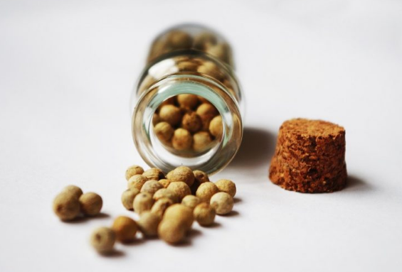 White Pepper/Safed Mirch Powder Benefits for Hair White Pepper/Safed Mirch Powder Benefits for Hair