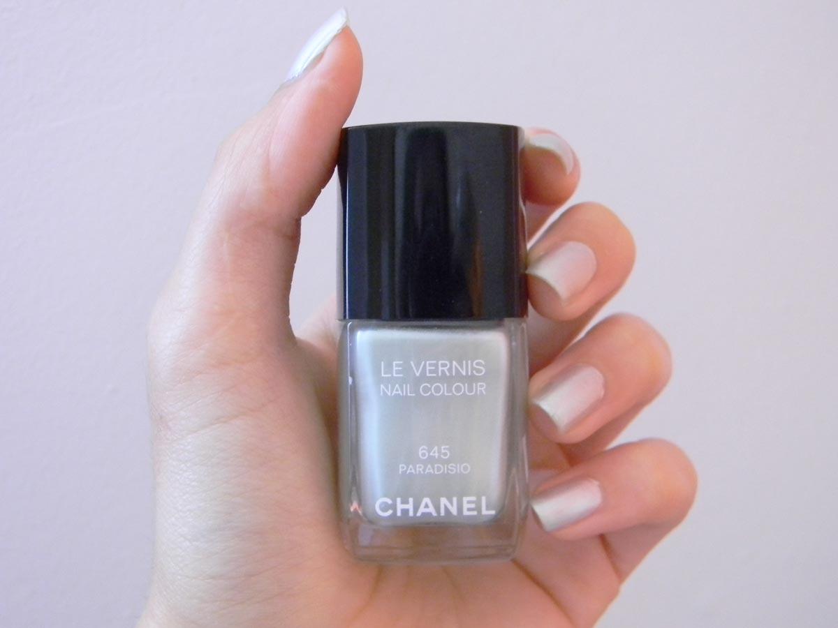 Le vernis nail colour 645 Paradisio Chanel Le vernis nail colour 645 Paradisio Chanel