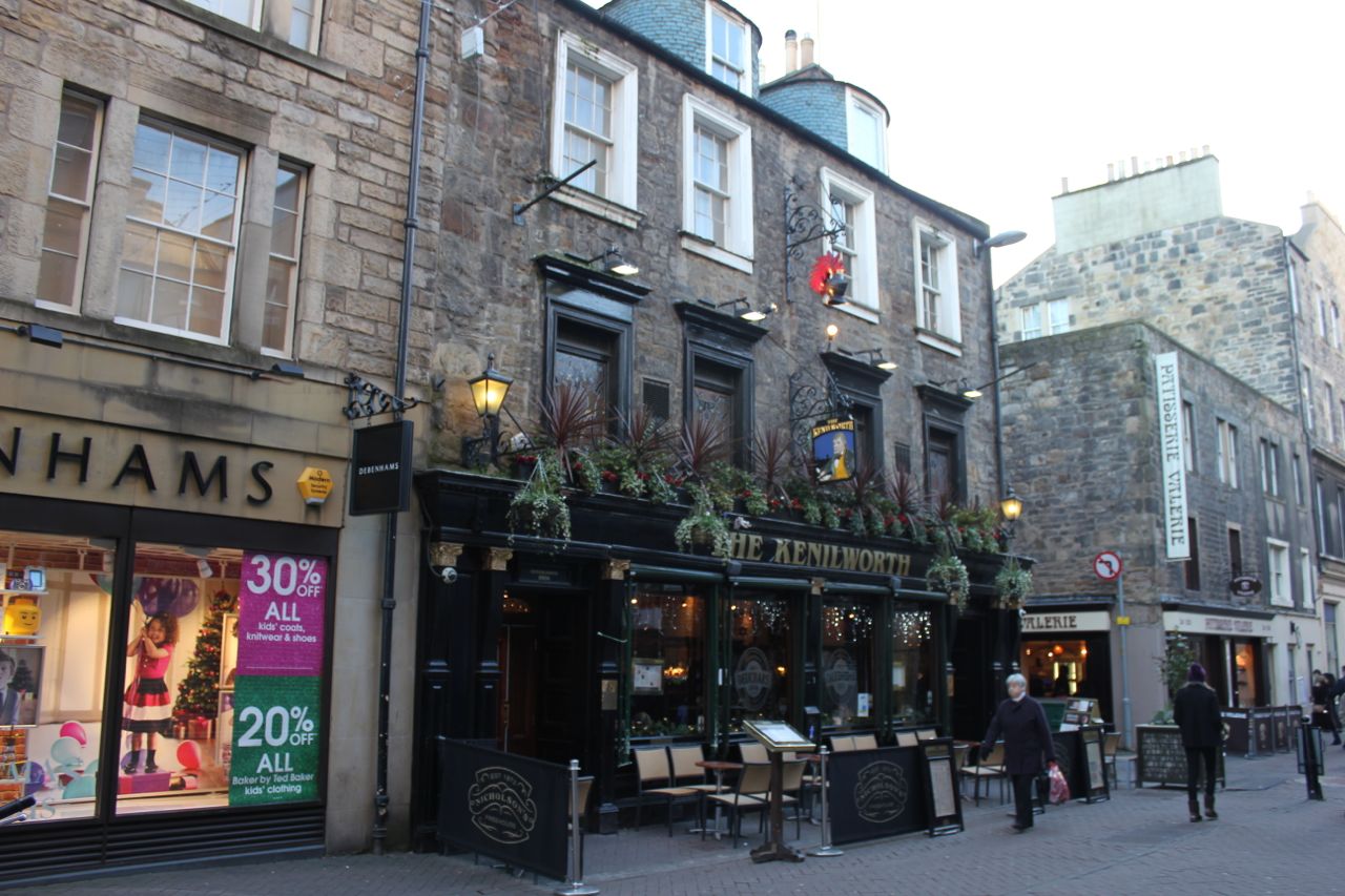 Green Gourmet Giraffe Edinburgh pub The Kenilworth
