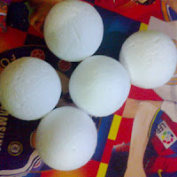 Styrofoam bulat. Styrofoam bulat.