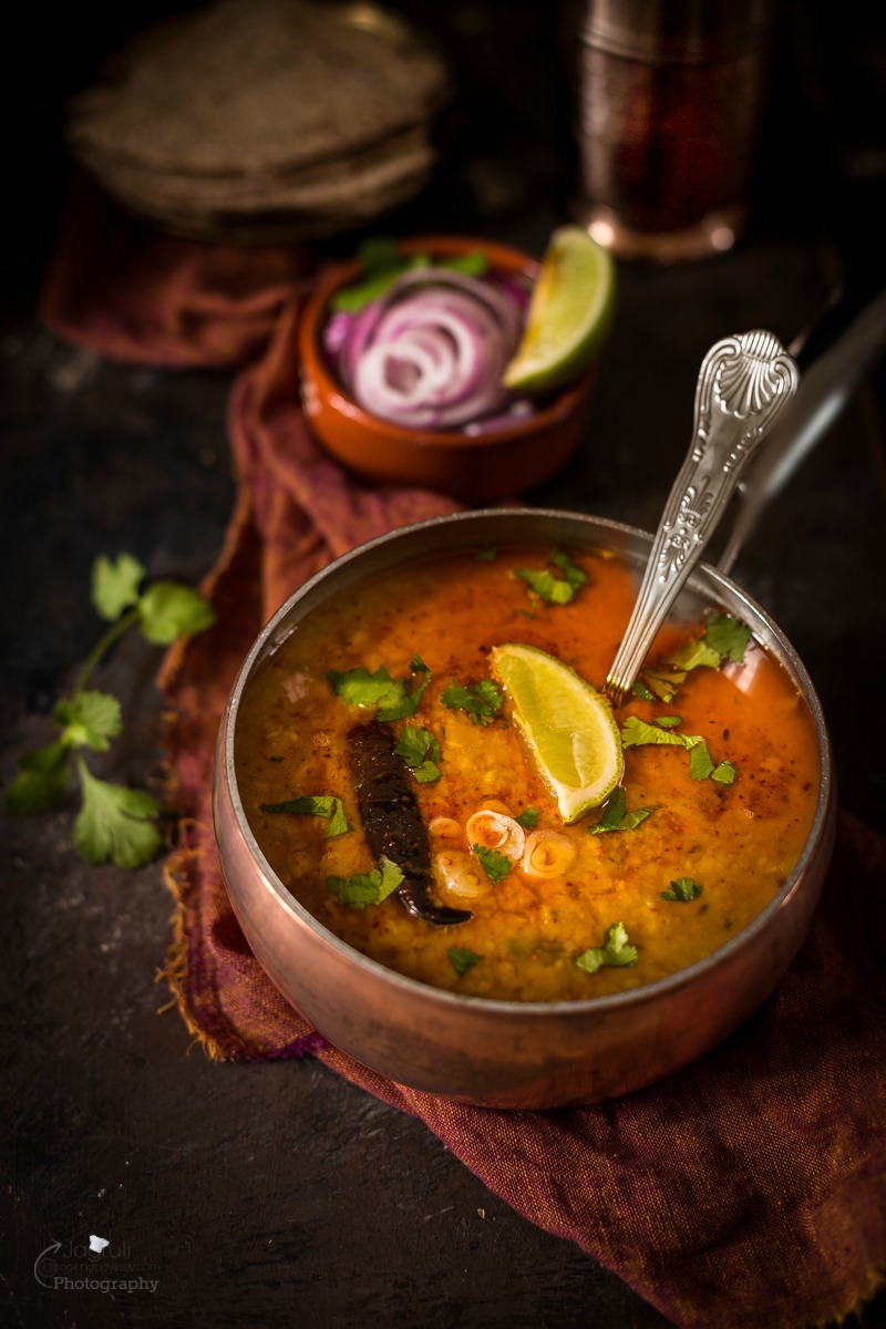 Spicy and flavoursome Dhaba Style Daal fry is very healthy and packed with good ingredients, prepared with lentils and Indian spices and goes well with roti, paratha or hot and steamy jeera rice.