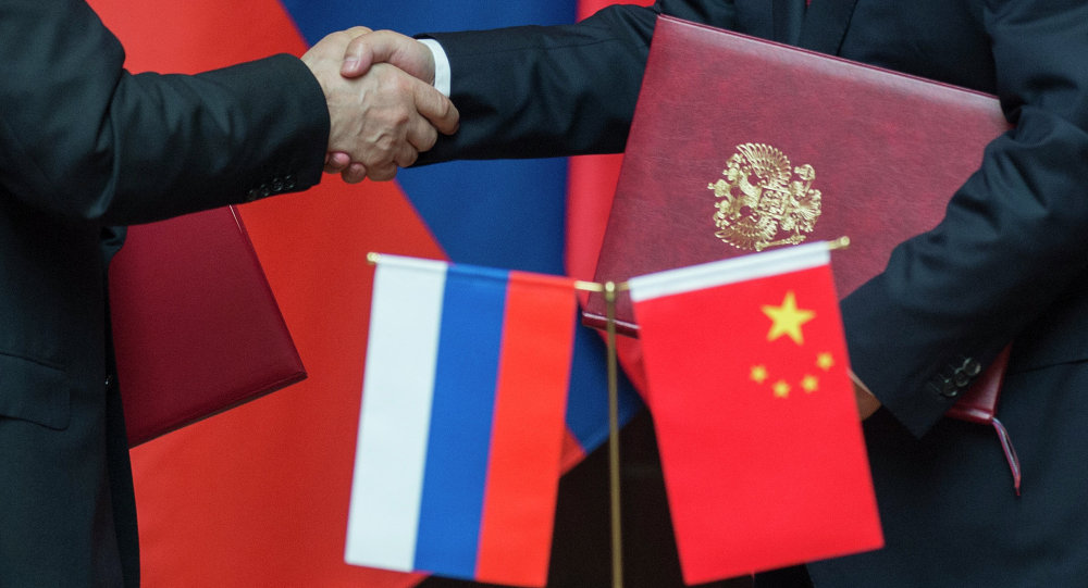 Κίνα: Σχεδιάζει να αυξήσει σε 100 δισ. το εμπόριο με την Ρωσία