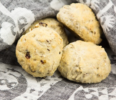 Muesli Buns