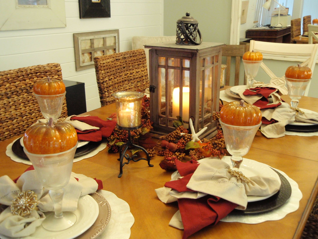 Modern Vintage Coastal...: Happy Thanksgiving, Welcome to my home...
