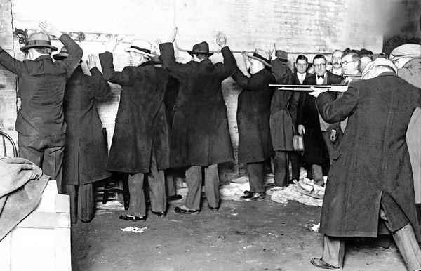 1929—St. Valentine's Day Massacre