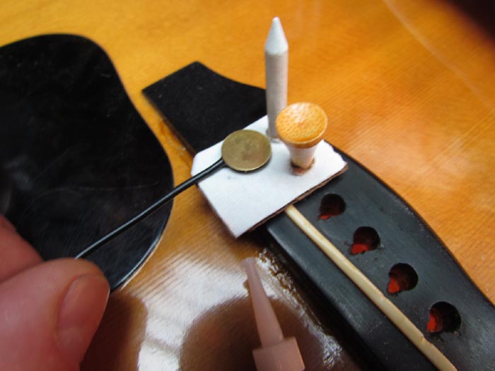 Installing a K&K Pure Mini Pickup on the Guild F50 Crawls Backward