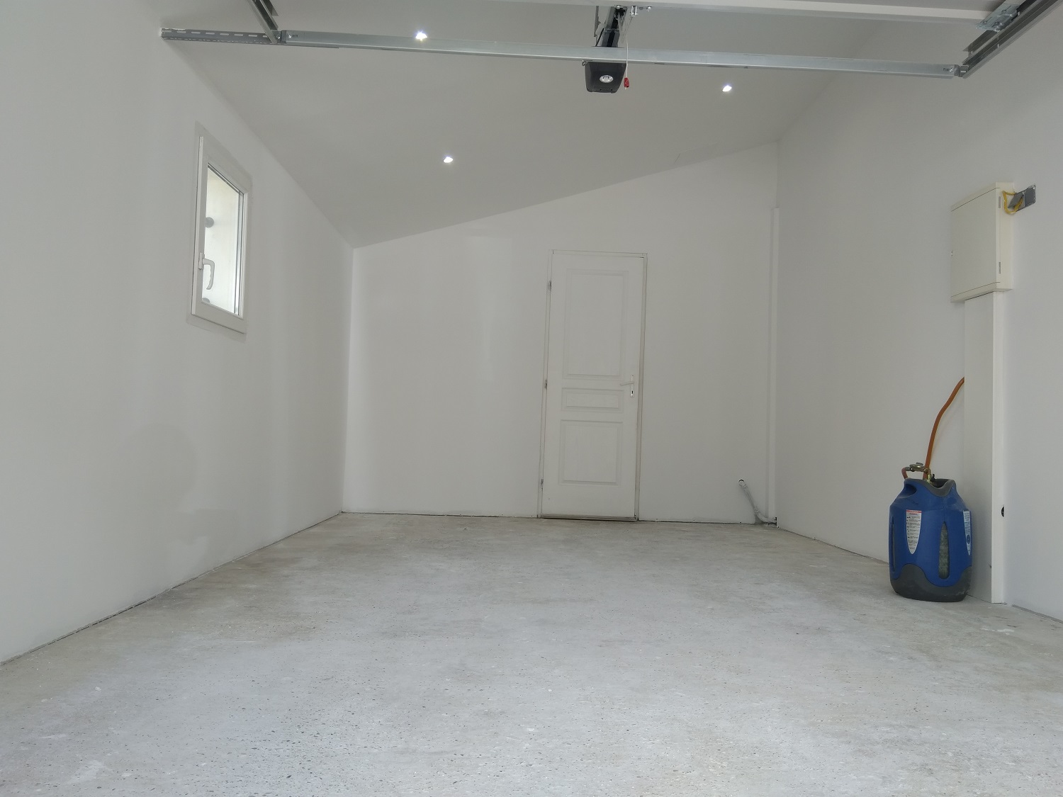 B T S Isolation Garage Mise En Place Plafond Suspendu Incline