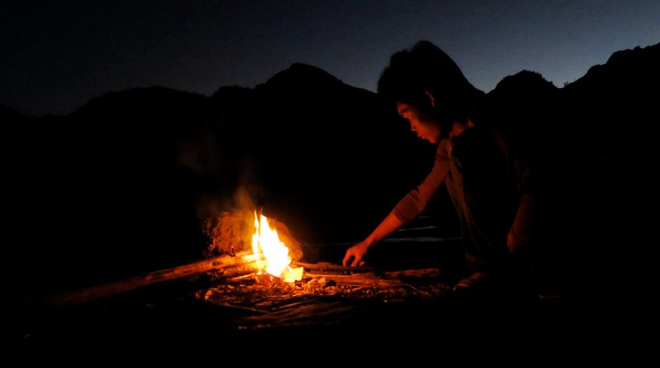 Api unggun di Danau Segara Anak, Gunung Rinjani Api unggun di Danau Segara Anak, Gunung Rinjani