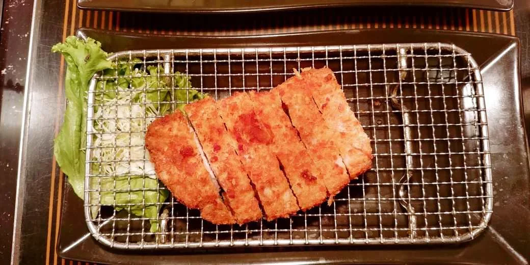 Sambo Kojin pork tonkatsu