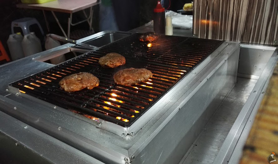 Burger Bakar Meletup di Parit Buntar Burger Bakar Meletup di Parit Buntar