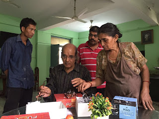 Scavin eye-wear gifts joy to the 'eyes' of Bhagwat Dham Ashray on this Independence day Scavin eye-wear gifts joy to the 'eyes' of Bhagwat Dham Ashray on this Independence day