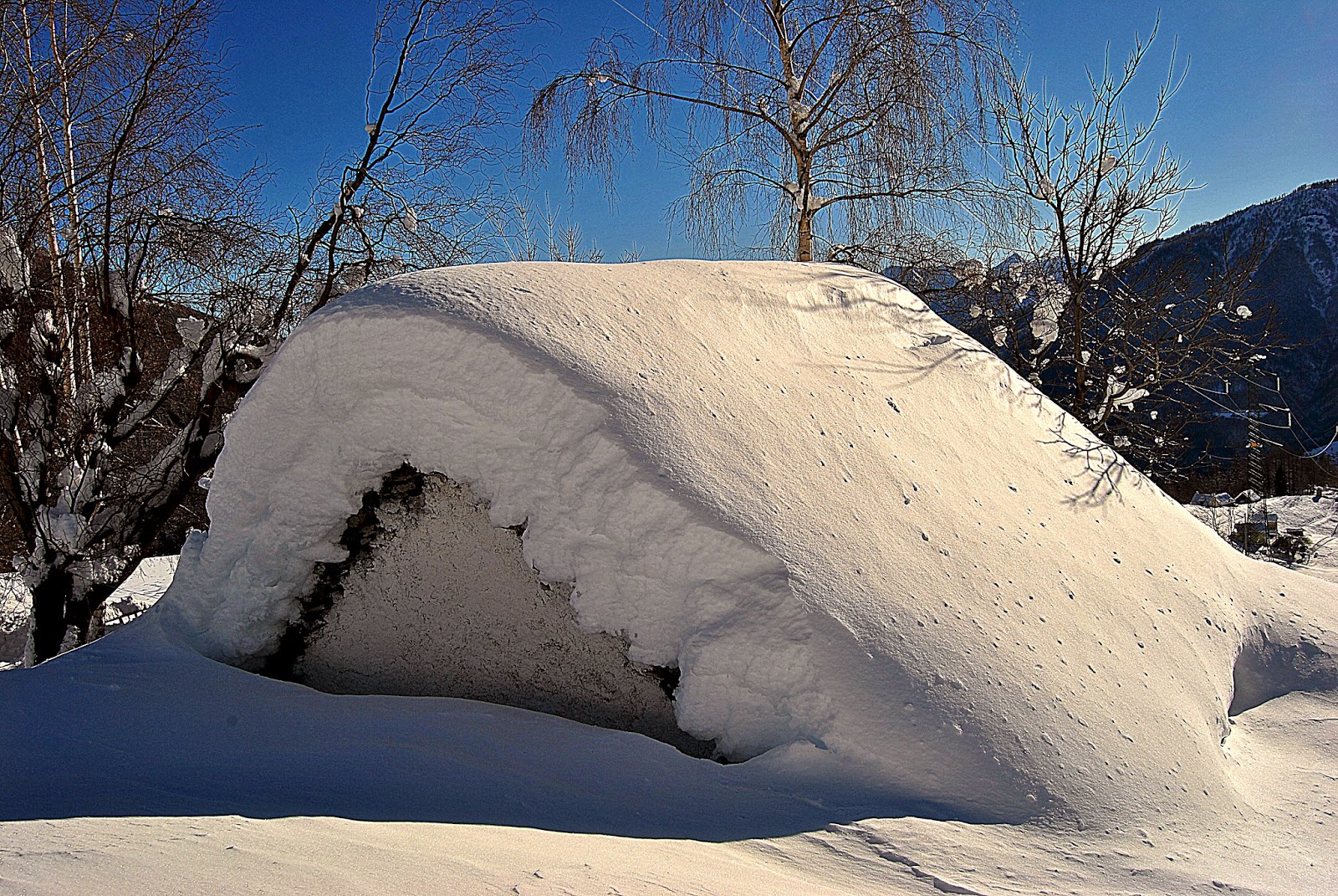 I viaggiatori ignoranti: quando la neve ricopre i camini