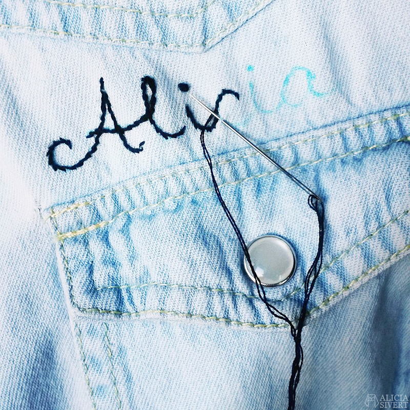 Name embroidery by Alicia Sivertsson.