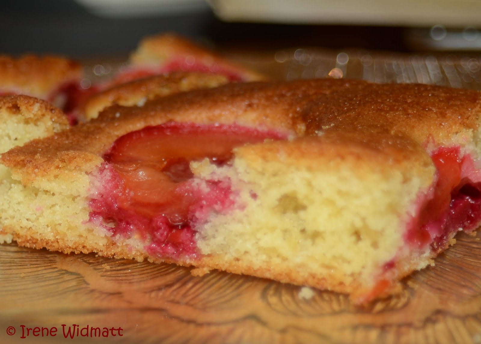 Widmatt: Pflaumen- Kuchen mit weisser Schokolade