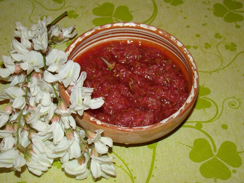 Dulceata dietetica din flori de salcam