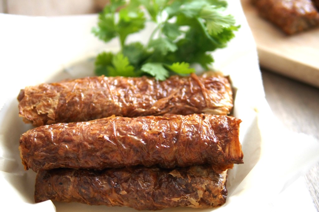 Ngo Hiang Lor Bak (Crispy Five Spice Pork Rolls) - BAKE WITH PAWS