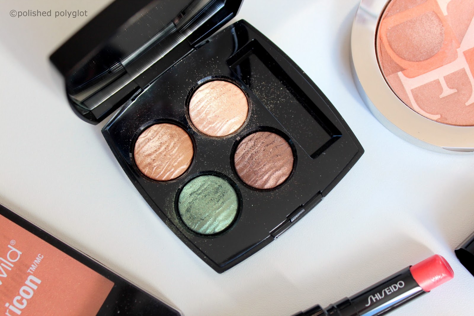 Get a Luminous Eye Look with LES 4 OMBRES from the HOLIDAY 2019