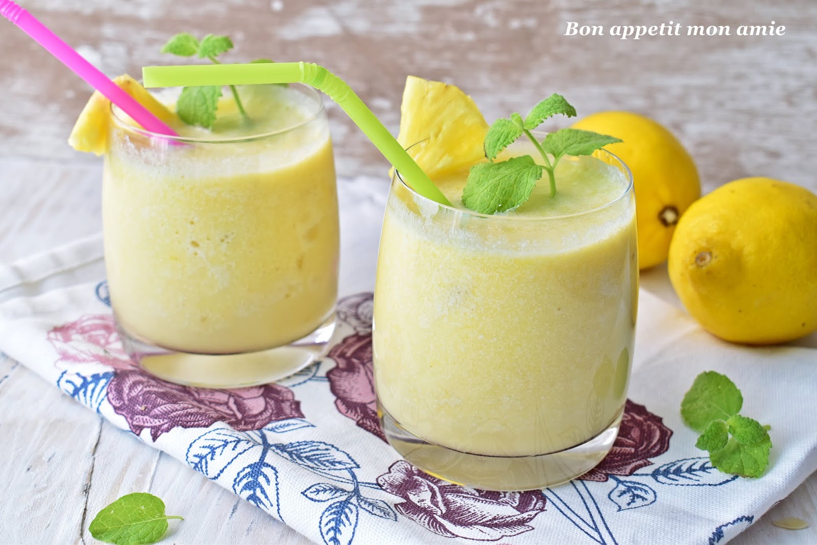 Bon appetit mon amie Piña colada bezalkoholowa