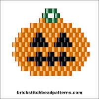Click to view the Simple Pumpkin brick stitch bead pattern charts.