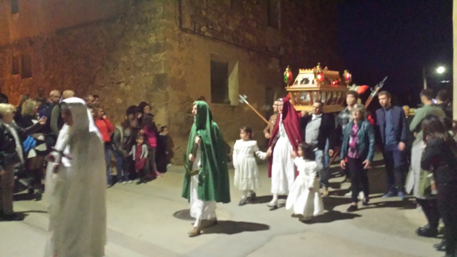 RECUERDOS DE LA ABUELA E HIJO SEMANA SANTA FUENTELMONGE