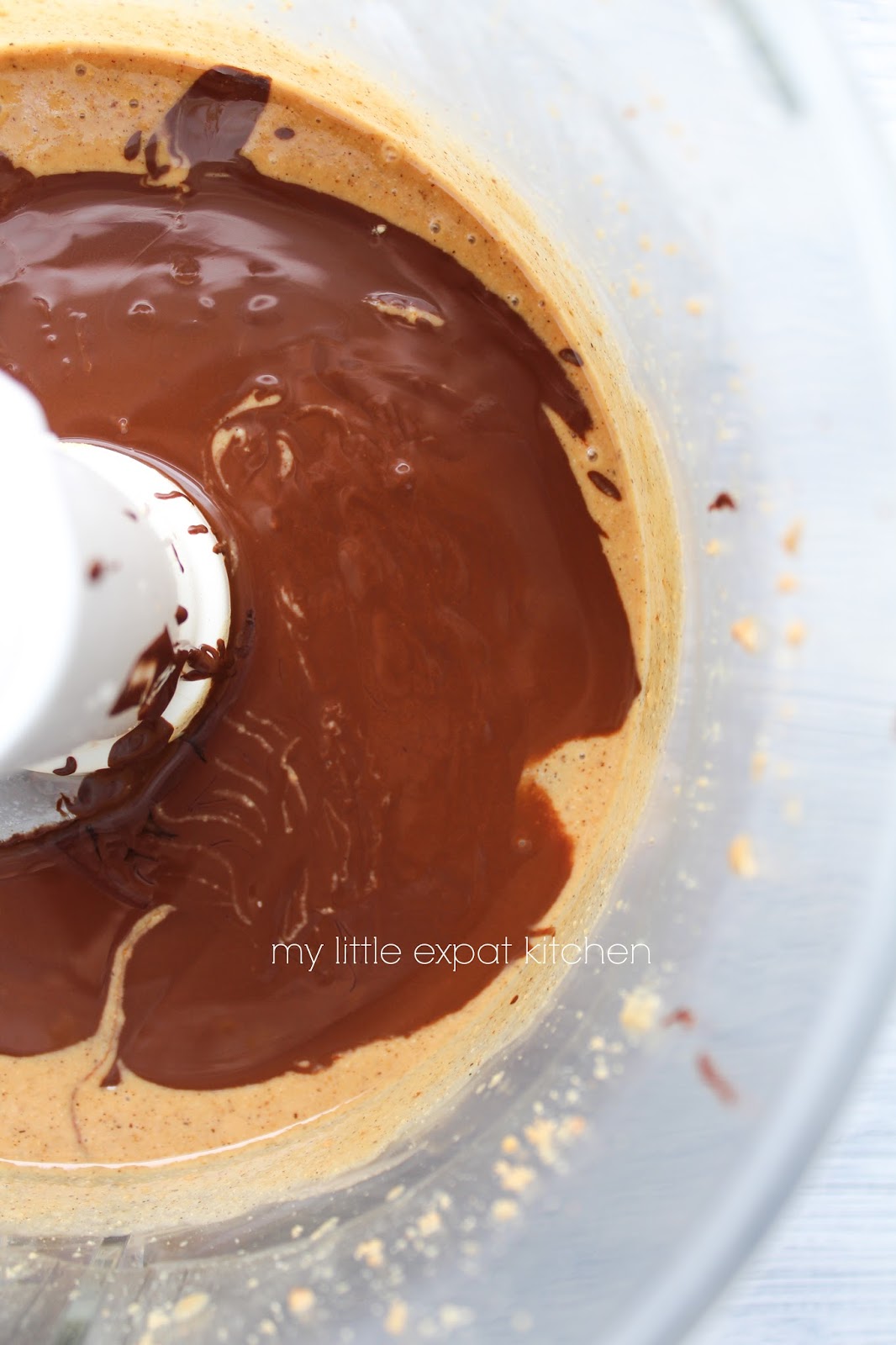 My Little Expat Kitchen Chocolatehazelnut spread (a homemade, far