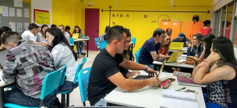 O Programa Etnomatemática na Educação de Jovens e Adultos O Programa Etnomatemática na Educação de Jovens e Adultos