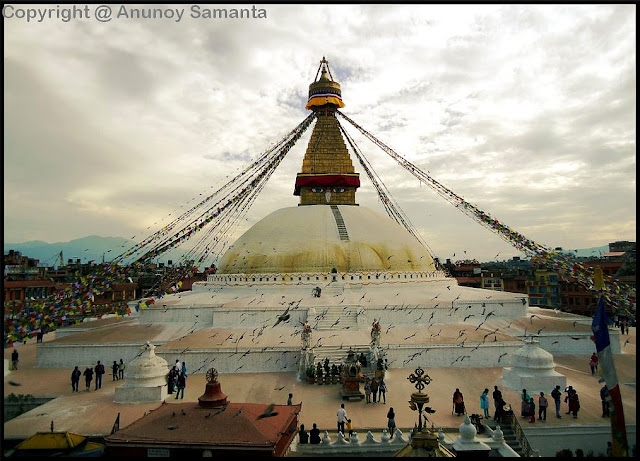 Visit to the Swayambhunath Temple and Boudhanath Stupa in Kathmandu