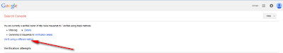 lalu klik pada Verify Using A Different Menthod