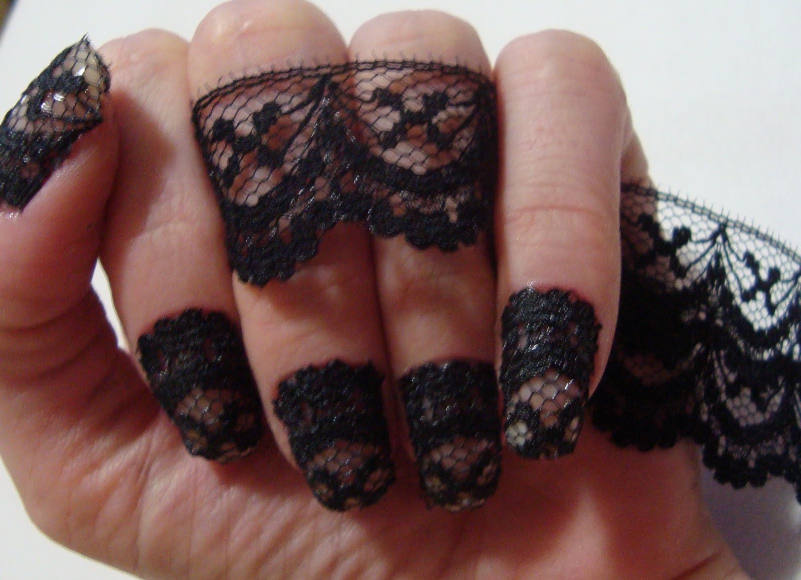Blog Fashionina: Unhas de renda!