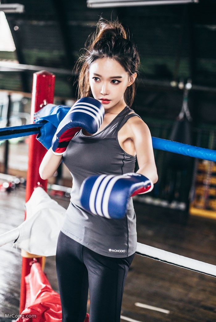 Beautiful Yoon Ae Ji poses glamor in gym fashion photos (56 photos) photo 3-11