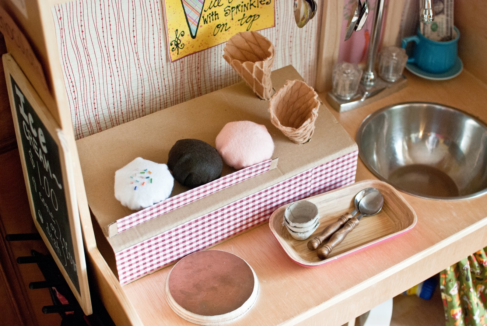 Teach Your Children Well: Ice Cream Shop Pretend Play